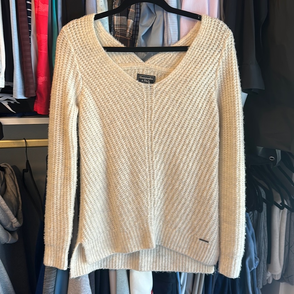 A&F sweater